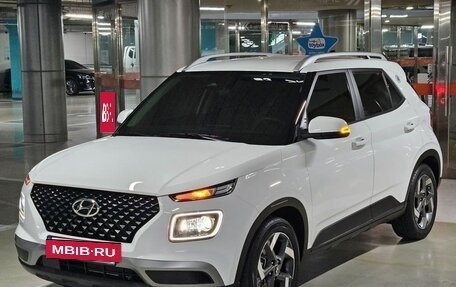 Hyundai Venue I, 2022 год, 1 350 000 рублей, 2 фотография