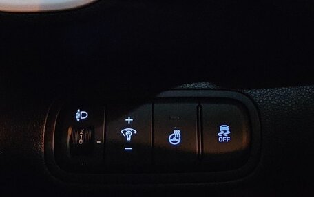 Hyundai Venue I, 2022 год, 1 350 000 рублей, 15 фотография