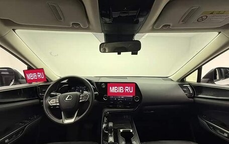 Lexus NX, 2024 год, 6 320 000 рублей, 5 фотография