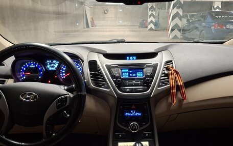 Hyundai Elantra V, 2015 год, 1 250 000 рублей, 7 фотография