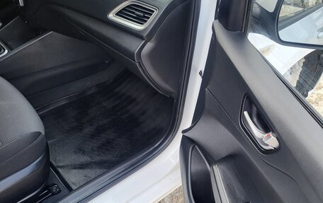 Hyundai Solaris II рестайлинг, 2021 год, 1 300 000 рублей, 16 фотография