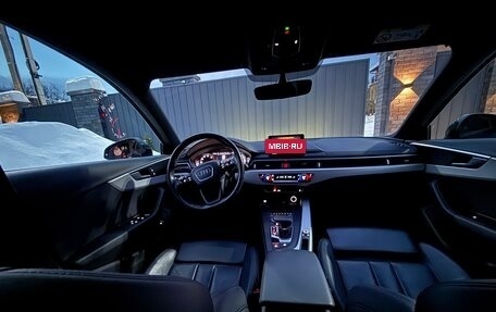 Audi A4, 2019 год, 2 700 000 рублей, 7 фотография