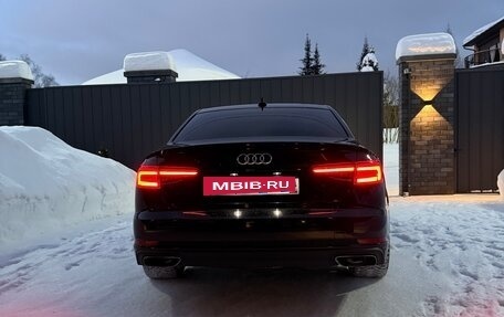 Audi A4, 2019 год, 2 700 000 рублей, 5 фотография