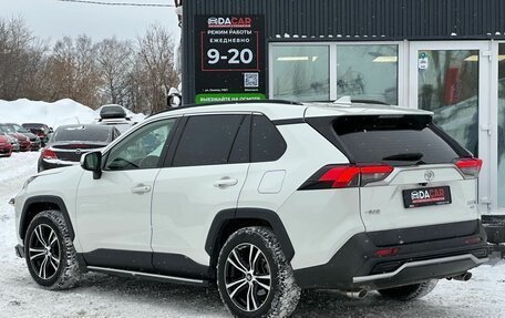 Toyota RAV4, 2019 год, 3 329 000 рублей, 7 фотография