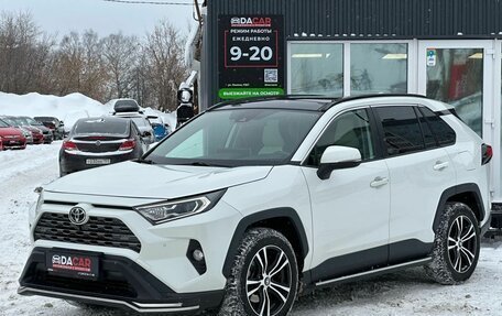Toyota RAV4, 2019 год, 3 329 000 рублей, 6 фотография