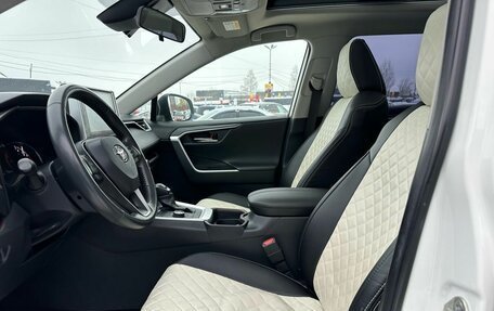 Toyota RAV4, 2019 год, 3 329 000 рублей, 37 фотография