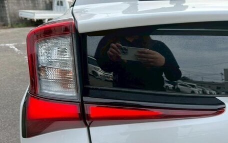 Toyota Prius IV XW50, 2021 год, 2 929 000 рублей, 17 фотография