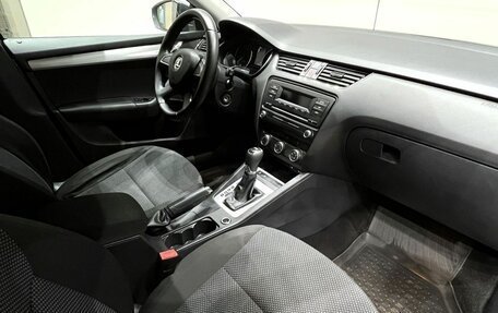 Skoda Octavia, 2013 год, 920 000 рублей, 24 фотография