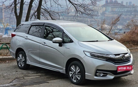 Honda Shuttle II, 2016 год, 1 160 000 рублей, 1 фотография