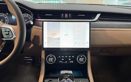 Jaguar XF II, 2024 год, 5 300 000 рублей, 12 фотография