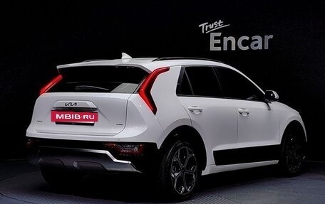 KIA Niro, 2023 год, 1 750 000 рублей, 2 фотография