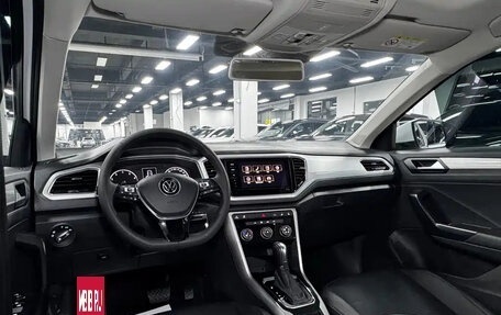 Volkswagen T-Roc I, 2022 год, 1 480 700 рублей, 10 фотография