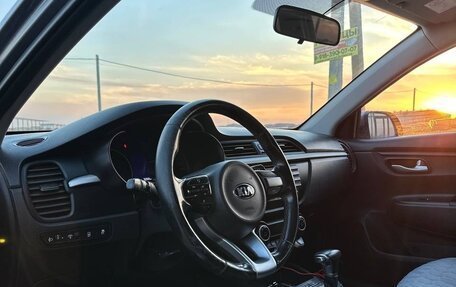 KIA Rio IV, 2018 год, 1 400 000 рублей, 8 фотография