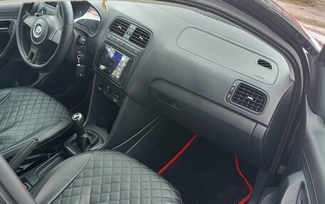 Volkswagen Polo VI (EU Market), 2011 год, 580 000 рублей, 19 фотография