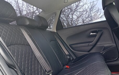 Volkswagen Polo VI (EU Market), 2011 год, 580 000 рублей, 22 фотография