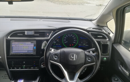 Honda Shuttle II, 2016 год, 1 160 000 рублей, 11 фотография