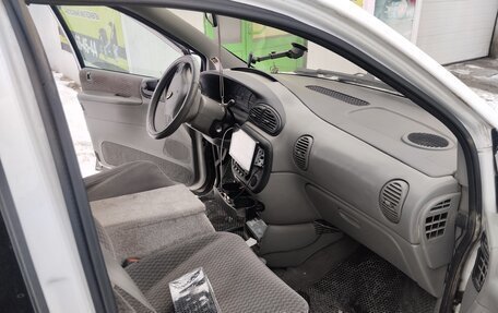 Dodge Caravan III, 2000 год, 200 000 рублей, 8 фотография