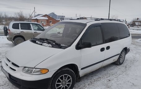 Dodge Caravan III, 2000 год, 200 000 рублей, 2 фотография