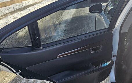 Lexus ES VII, 2015 год, 2 450 000 рублей, 24 фотография