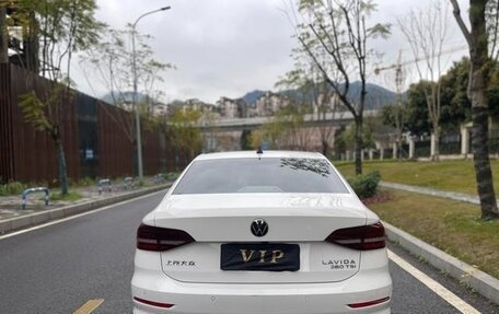 Volkswagen Lavida, 2022 год, 1 850 017 рублей, 5 фотография