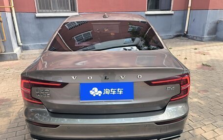 Volvo S60 III, 2023 год, 3 970 000 рублей, 3 фотография