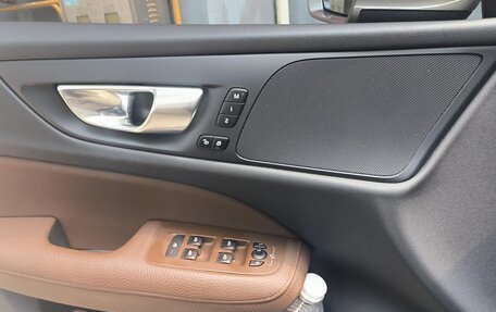 Volvo S60 III, 2023 год, 3 970 000 рублей, 14 фотография