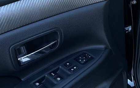 Mitsubishi Outlander III рестайлинг 3, 2015 год, 1 639 000 рублей, 18 фотография