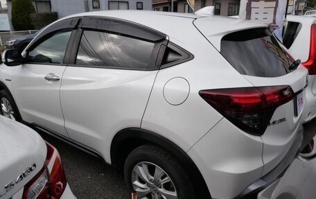 Honda Vezel, 2021 год, 1 650 000 рублей, 6 фотография