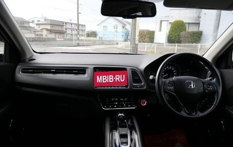 Honda Vezel, 2021 год, 1 650 000 рублей, 7 фотография