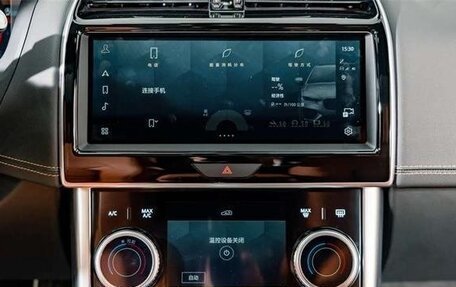 Jaguar XE I рестайлинг, 2024 год, 4 300 000 рублей, 14 фотография