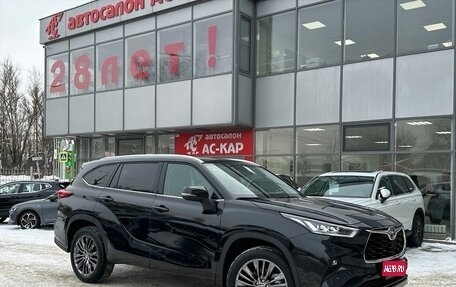 Toyota Highlander, 2025 год, 5 990 000 рублей, 1 фотография