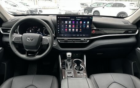 Toyota Highlander, 2025 год, 5 990 000 рублей, 8 фотография