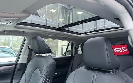 Toyota Highlander, 2025 год, 5 990 000 рублей, 20 фотография