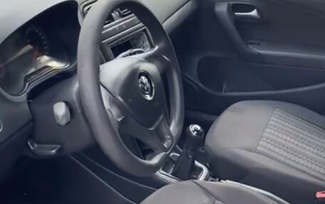 Volkswagen Polo VI (EU Market), 2017 год, 800 000 рублей, 3 фотография