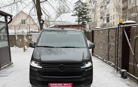 Volkswagen Caravelle T6 рестайлинг, 2020 год, 5 800 000 рублей, 9 фотография