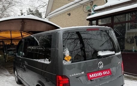 Volkswagen Caravelle T6 рестайлинг, 2020 год, 5 800 000 рублей, 8 фотография