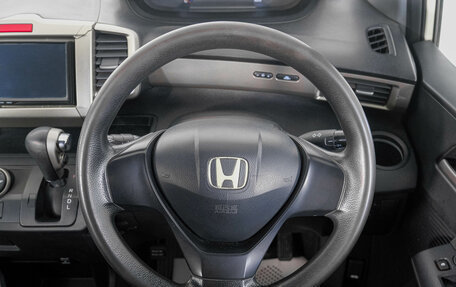 Honda Freed I, 2010 год, 969 000 рублей, 16 фотография