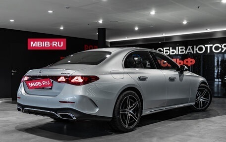 Mercedes-Benz E-Класс, 2025 год, 9 765 000 рублей, 5 фотография