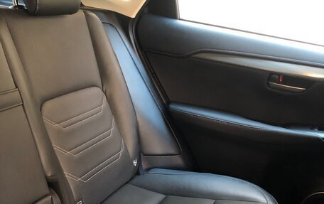 Lexus NX I, 2015 год, 3 050 000 рублей, 5 фотография