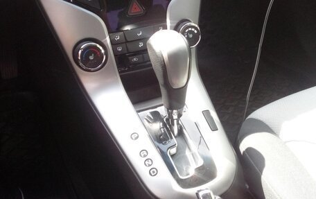 Chevrolet Cruze II, 2011 год, 700 000 рублей, 5 фотография