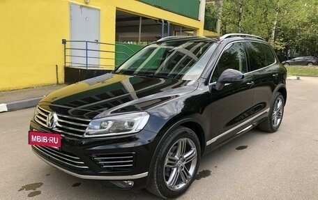Volkswagen Touareg III, 2017 год, 3 950 000 рублей, 2 фотография