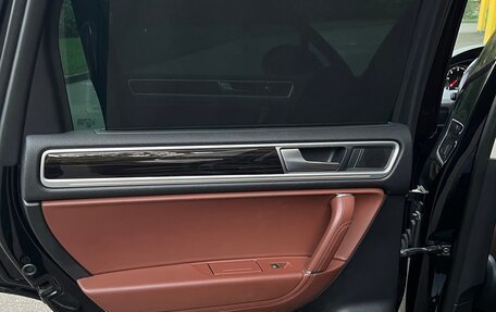 Volkswagen Touareg III, 2017 год, 3 950 000 рублей, 19 фотография