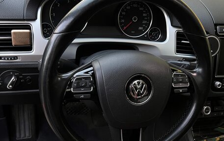 Volkswagen Touareg III, 2017 год, 3 950 000 рублей, 18 фотография