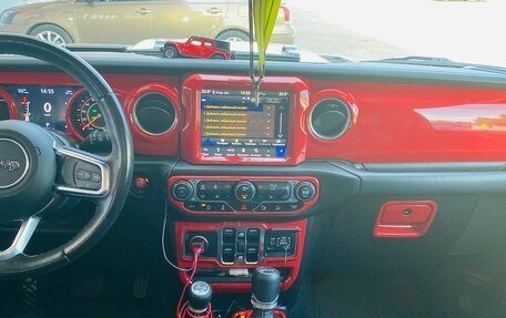 Jeep Wrangler, 2019 год, 4 430 000 рублей, 10 фотография