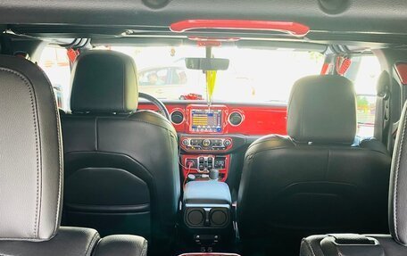 Jeep Wrangler, 2019 год, 4 430 000 рублей, 13 фотография