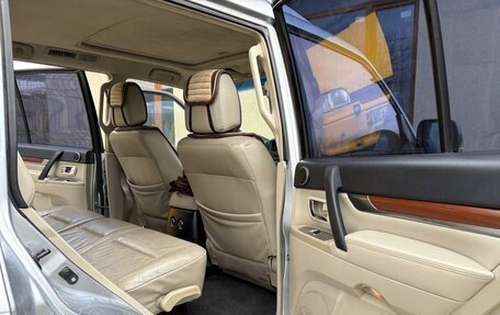 Mitsubishi Pajero IV, 2007 год, 1 640 000 рублей, 5 фотография