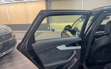 Audi A4, 2021 год, 2 340 000 рублей, 26 фотография