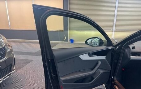 Audi A4, 2021 год, 2 340 000 рублей, 32 фотография