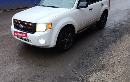 Ford Escape II, 2009 год, 850 000 рублей, 2 фотография