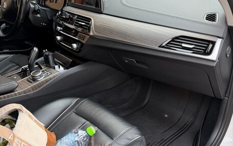 BMW 5 серия, 2018 год, 4 650 000 рублей, 7 фотография